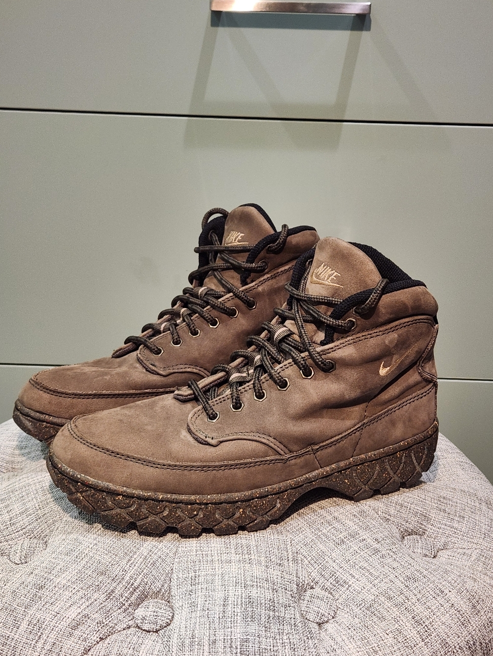 Rare Vintage Leather Nike ACG Women's Brown Suede Hiking Boots Size 7.5